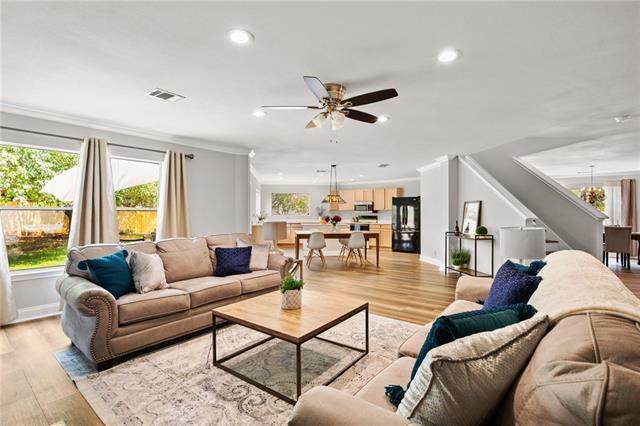1701 Continental Pass - Photo 1