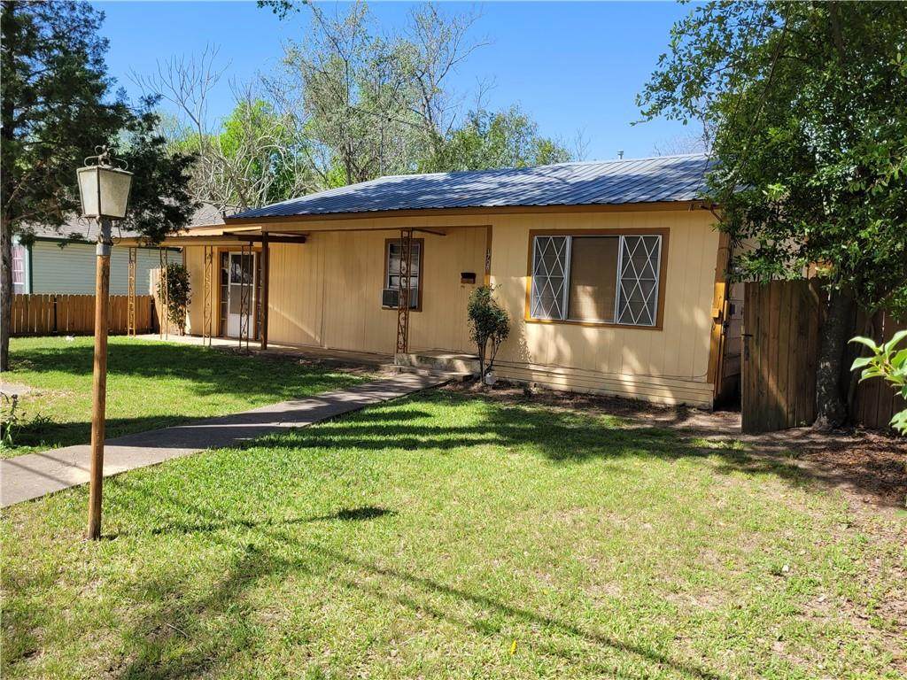 1708 Carter St - Photo 1