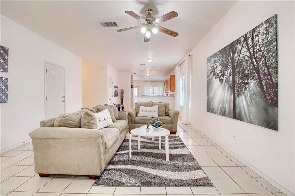 1113 Laurelleaf - Photo 1