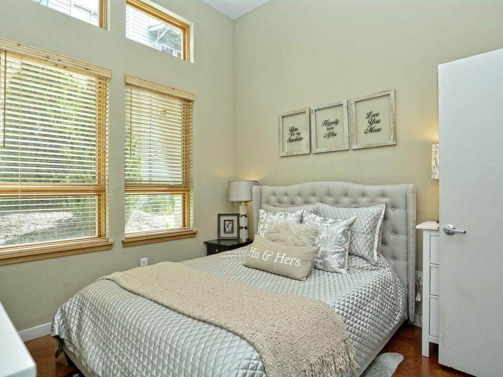 1601 5th St - Photo 1