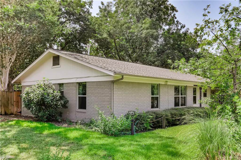 8605 Rockwood Ln - Photo 1