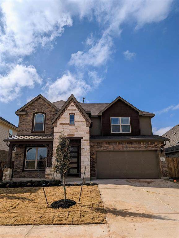 623 Oleander Loop - Photo 1