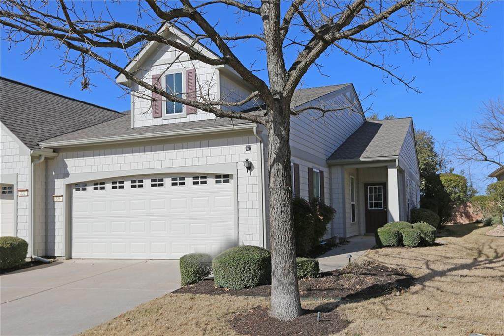 235 Bonham Loop - Photo 1