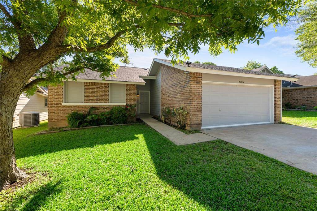 2205 Stirrup Dr - Photo 1 2205 Stirrup Dr - Photo 1