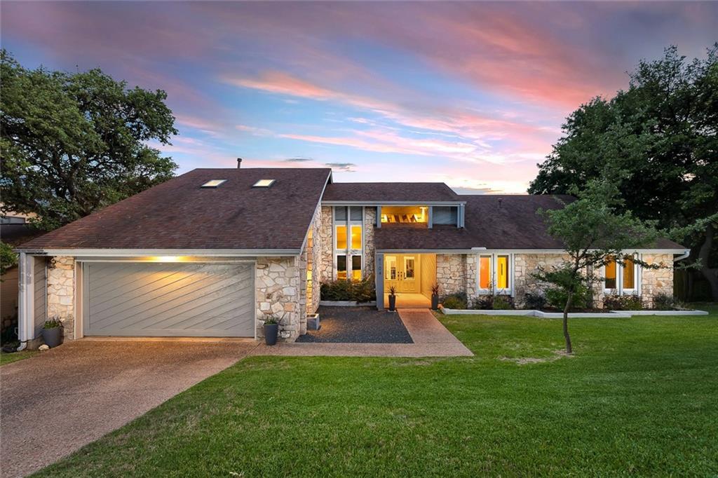 6104 Shadow Mountain Dr - Photo 1