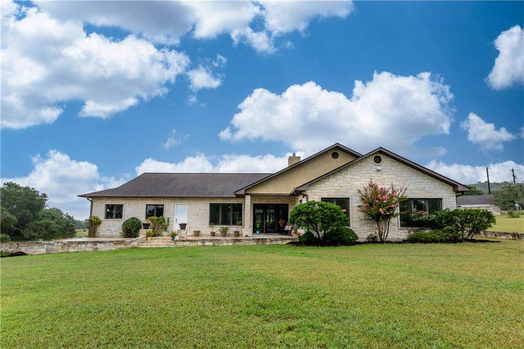 1039 Pioneer Cir - Photo 1