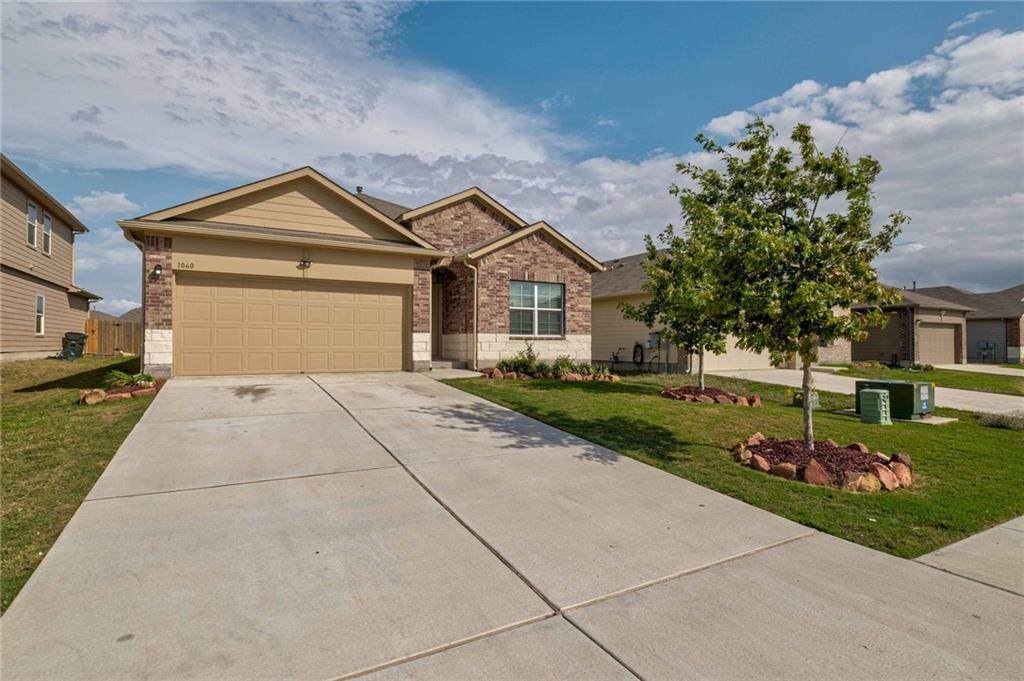 1060 Apricot Ln - Photo 1