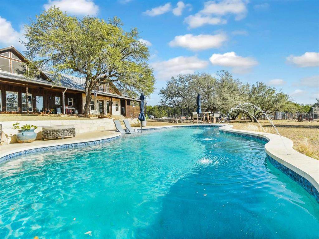 3219 Fall Creek Rd - Photo 1