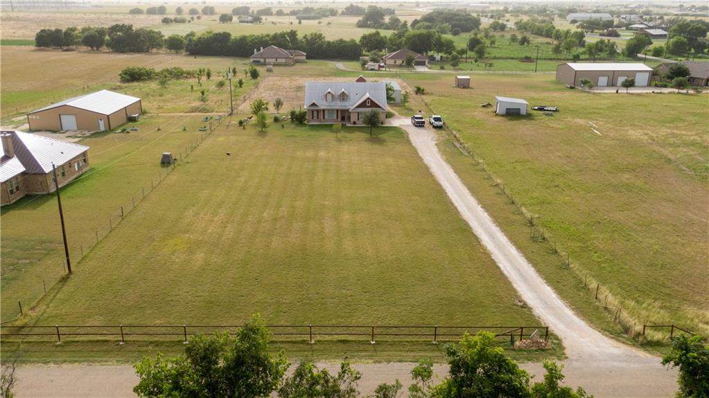 9122 Stinnett Mill Rd - Photo 1