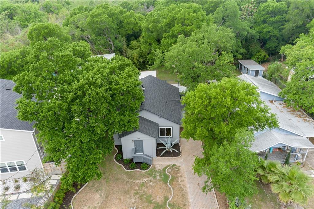 1172 Pandora St - Photo 1