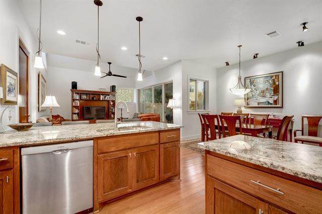 1601 Houston St - Photo 1