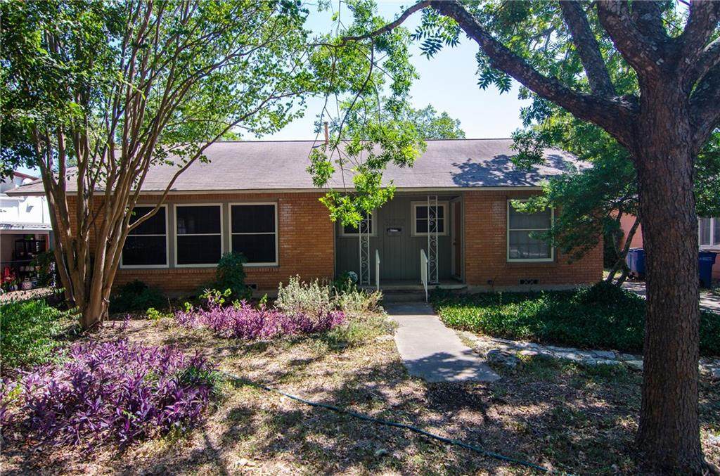3207 Walnut Ave - Photo 1