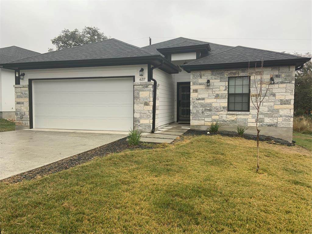 637 Cypress Ln - Photo 1
