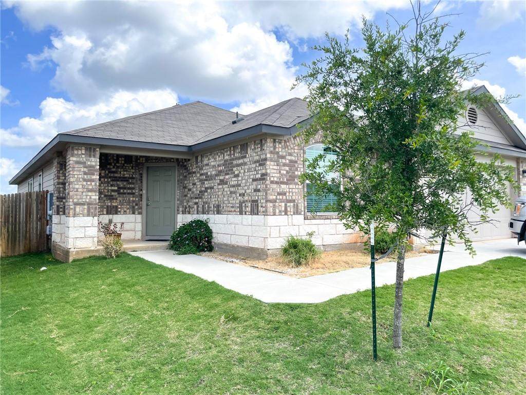 304 Freedom Park Ave - Photo 1