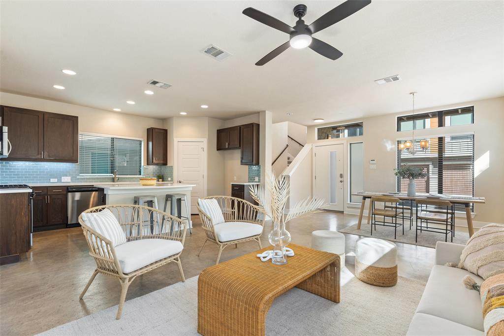 1400 Lorraine Loop - Photo 1