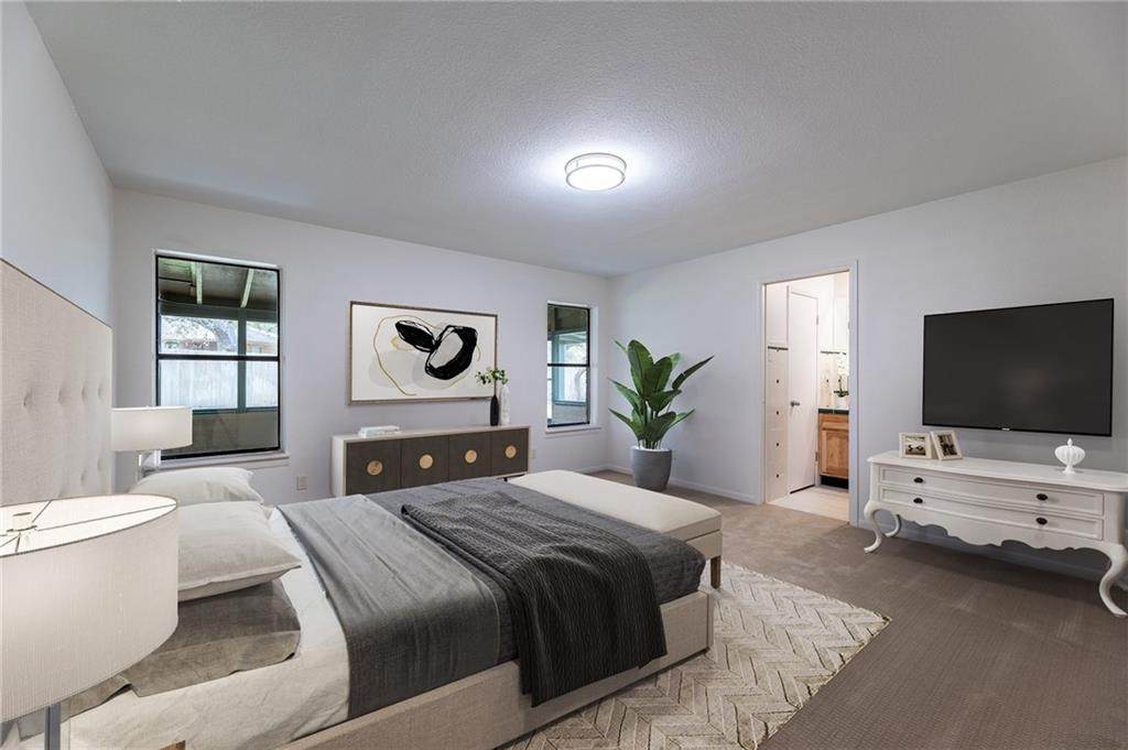 2107 Parhaven Dr - Photo 1