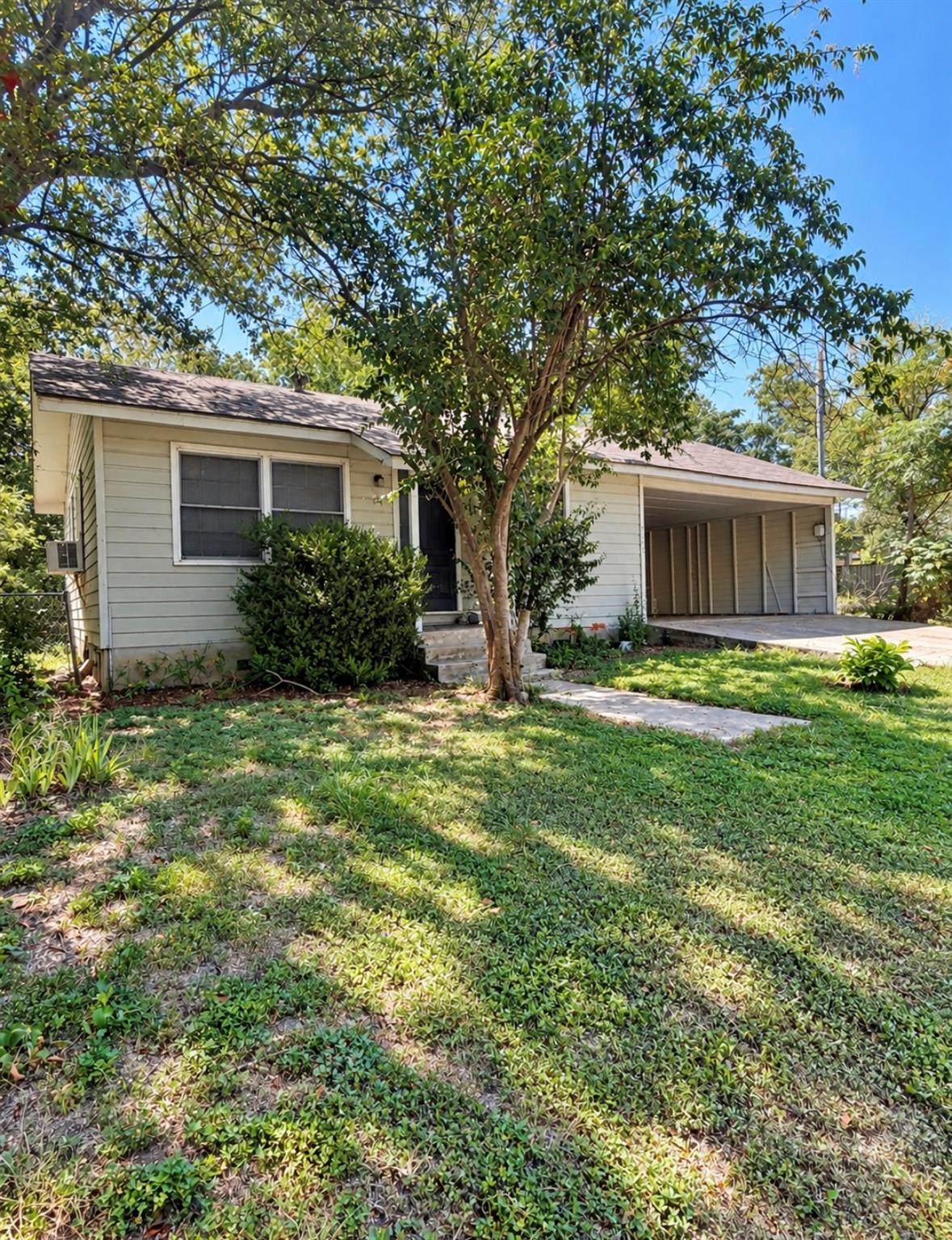 5503 Joe Sayers Ave - Photo 1
