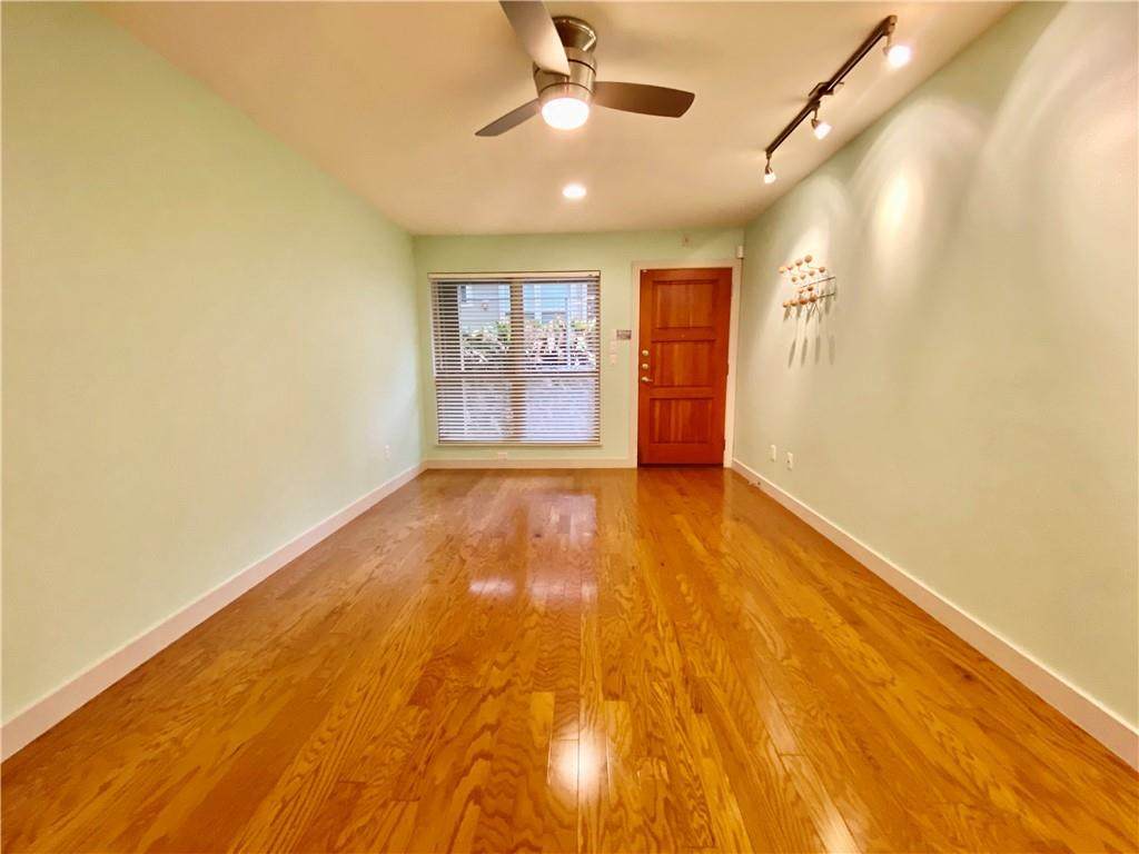 1115 10th St - Photo 1