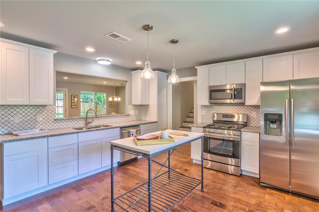 2600 Lehigh Dr - Photo 1