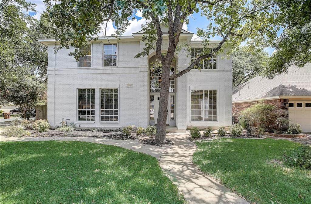 3925 Newland Dr - Photo 1