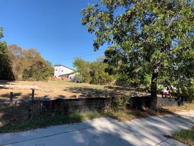1710 Brassie St - Photo 1