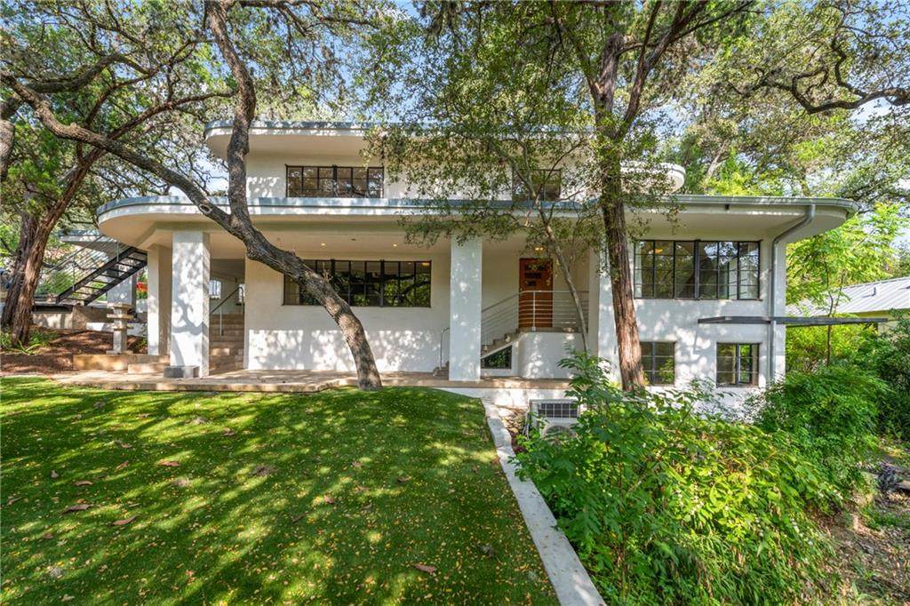 806 Bouldin Ave - Photo 1