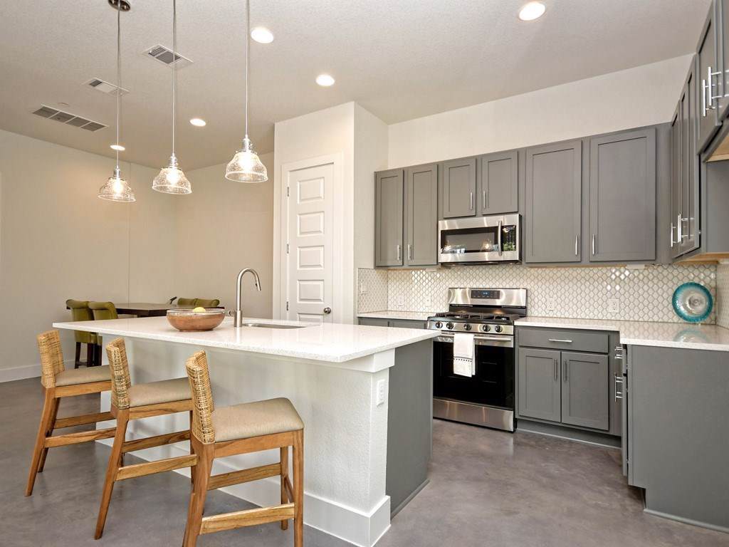 8922 Manchaca Rd - Photo 1