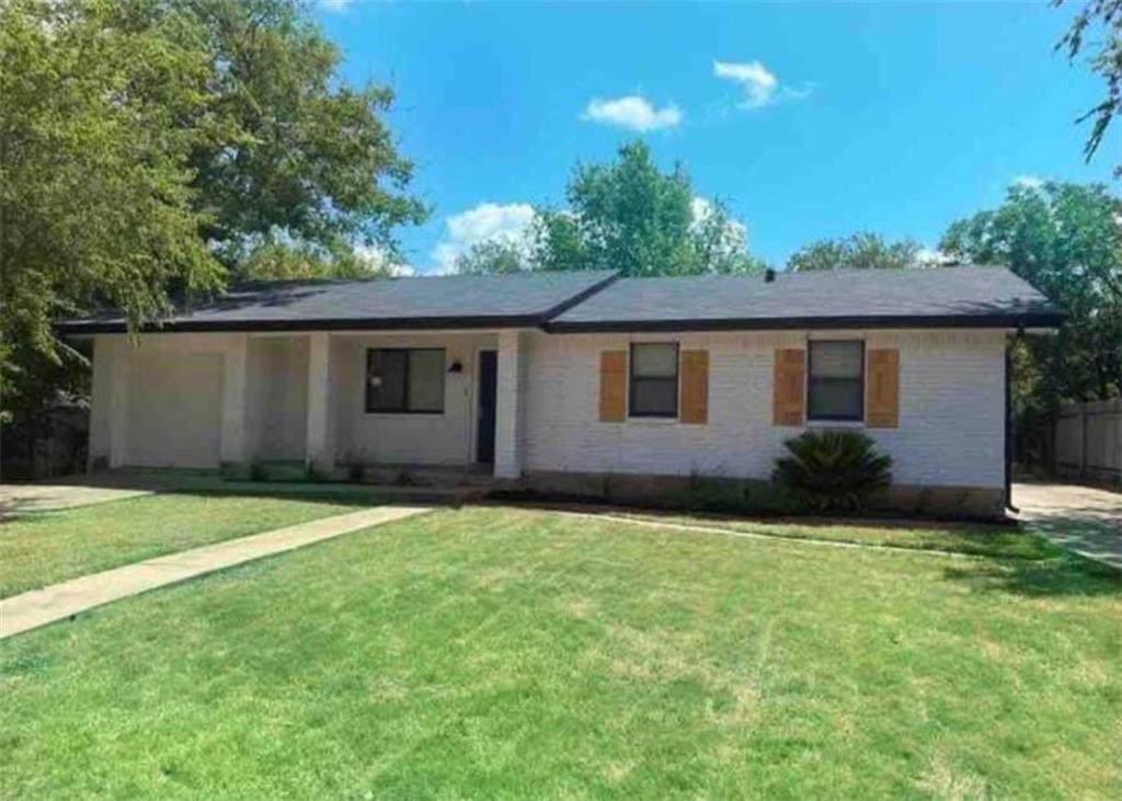 1605 Scenic Dr - Photo 1