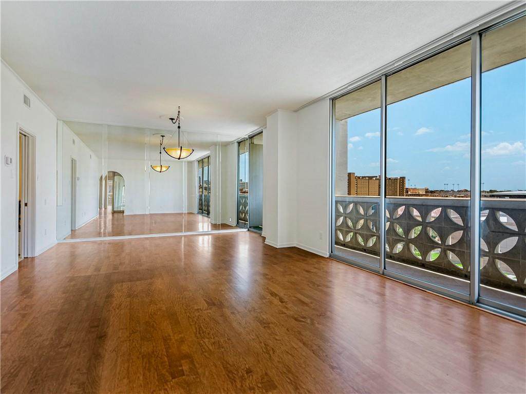 1801 Lavaca St - Photo 1
