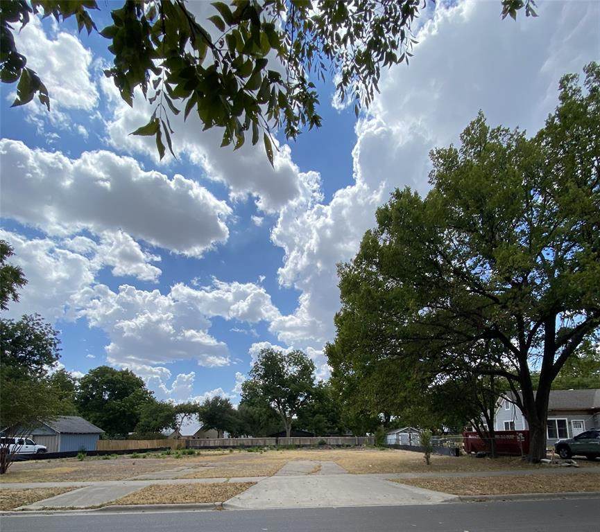 1218 Church St - Photo 1