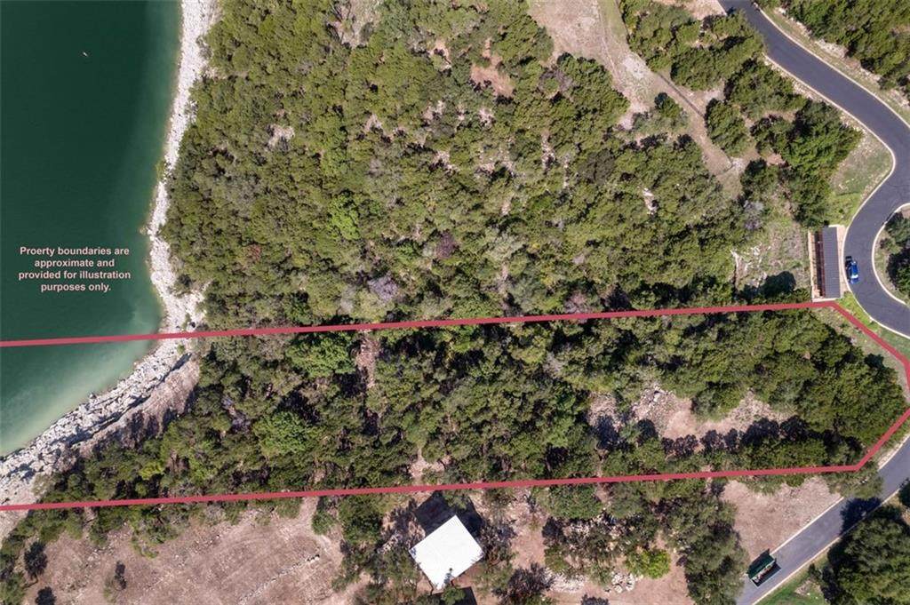 17709 Breakwater Dr - Photo 1