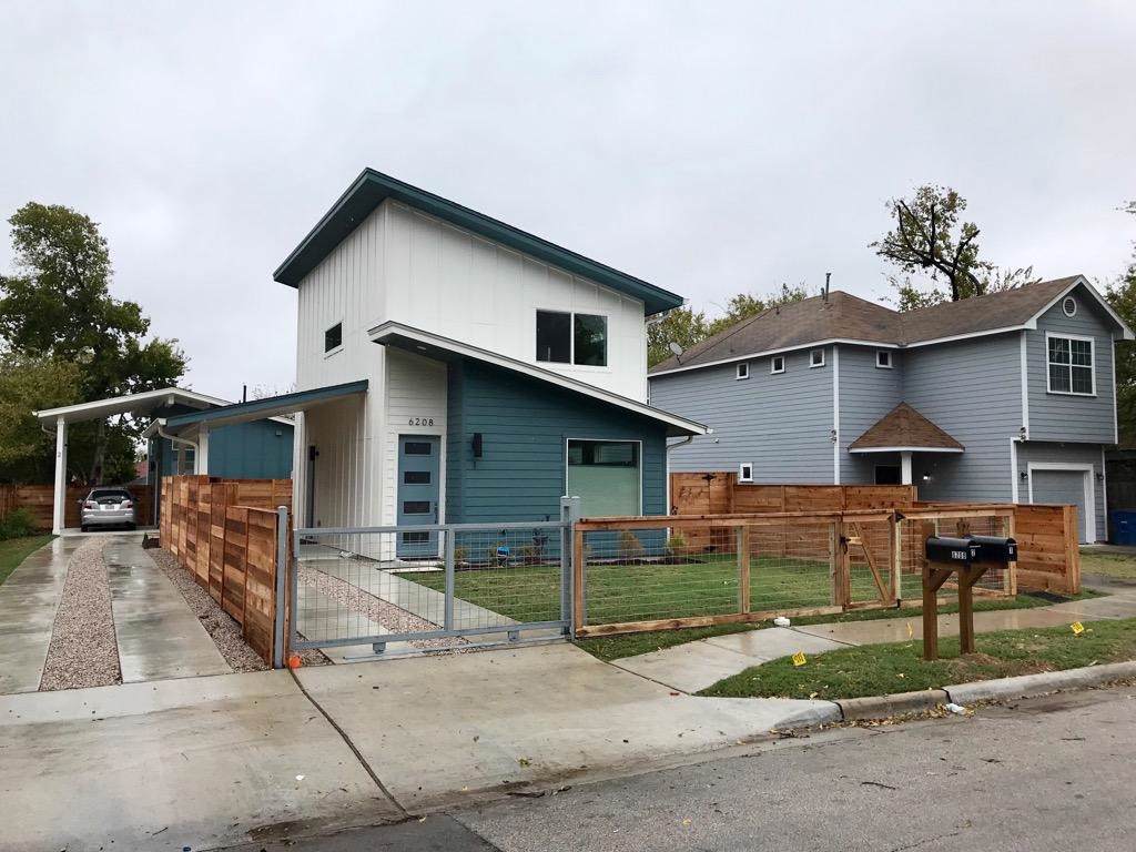 6208 Langham St - Photo 1