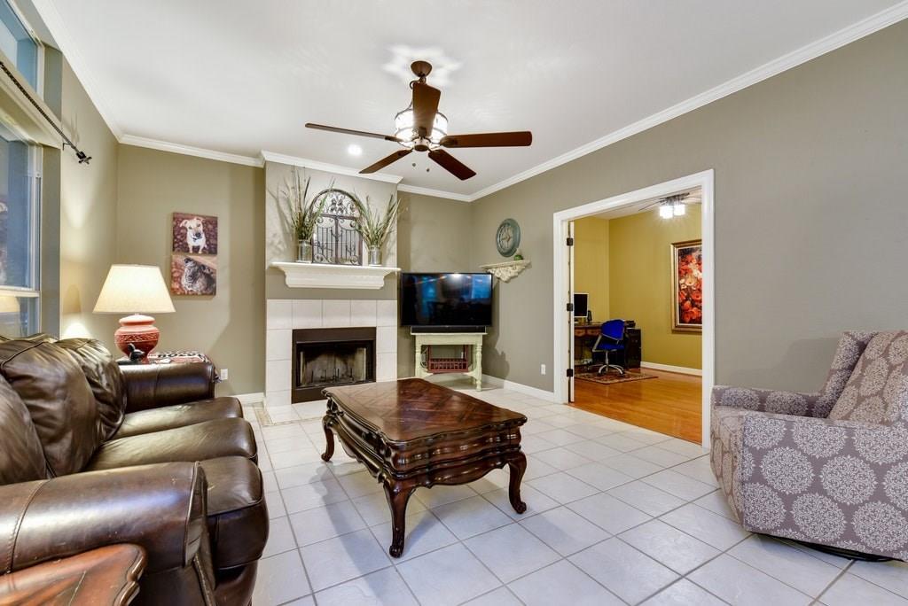 109 Brentwood Dr - Photo 1