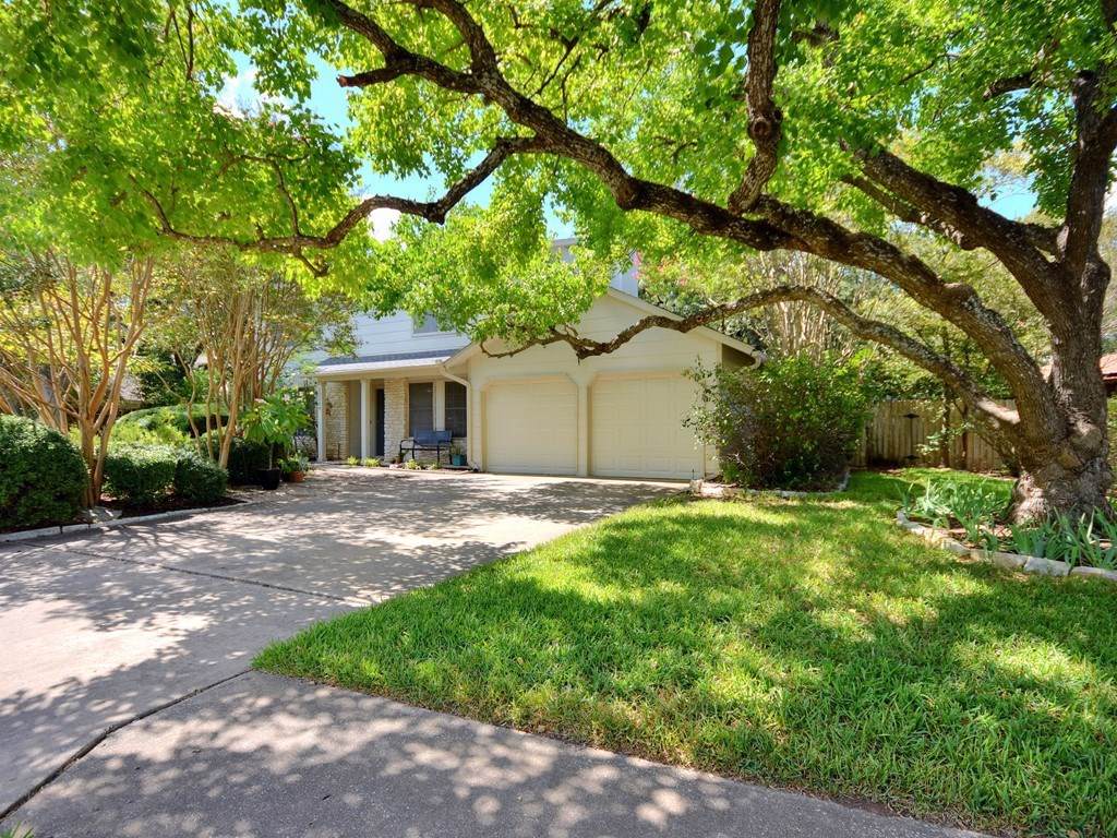 12208 Arrowwood Dr - Photo 1