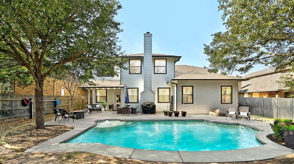 975 Clear Springs Holw - Photo 1