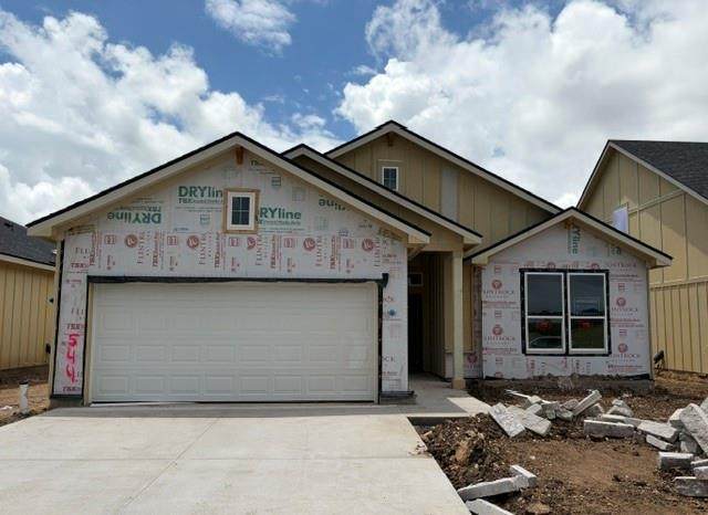 544 Gus Loop - Photo 1