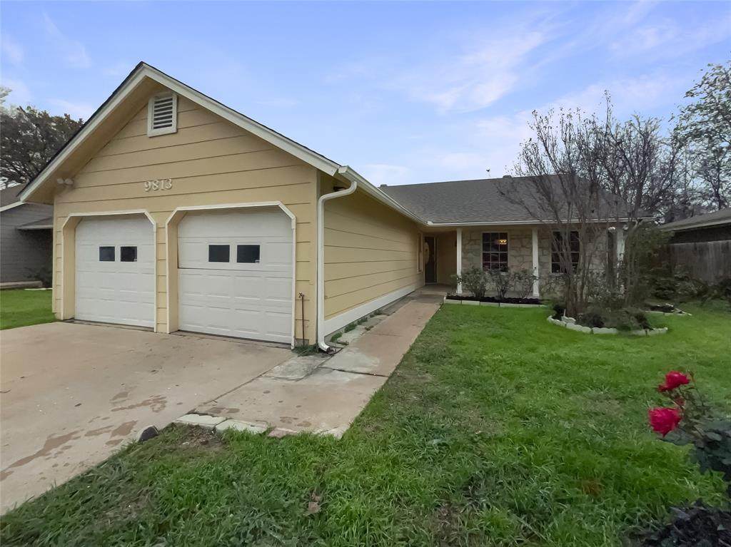 9813 Meadowheath Dr - Photo 1