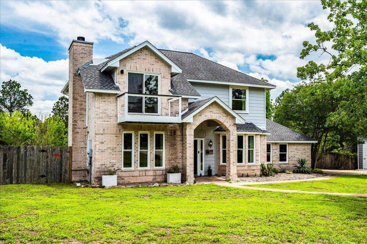 171 Pin Oak Xing - Photo 1