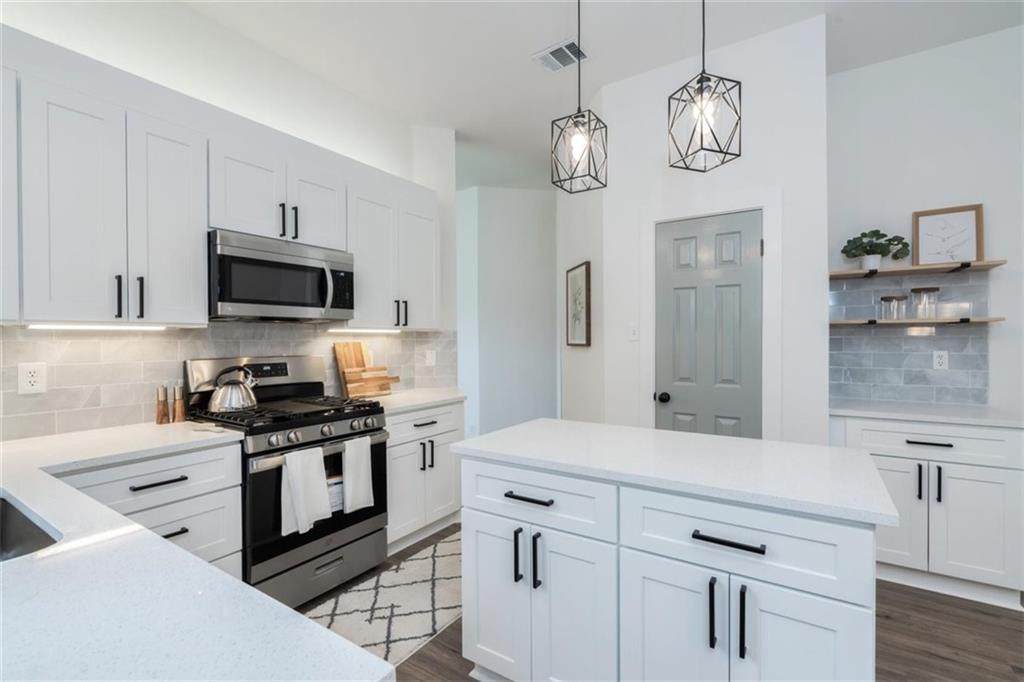 2403 Sparrow Dr - Photo 1