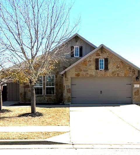 213 Peggy Dr - Photo 1