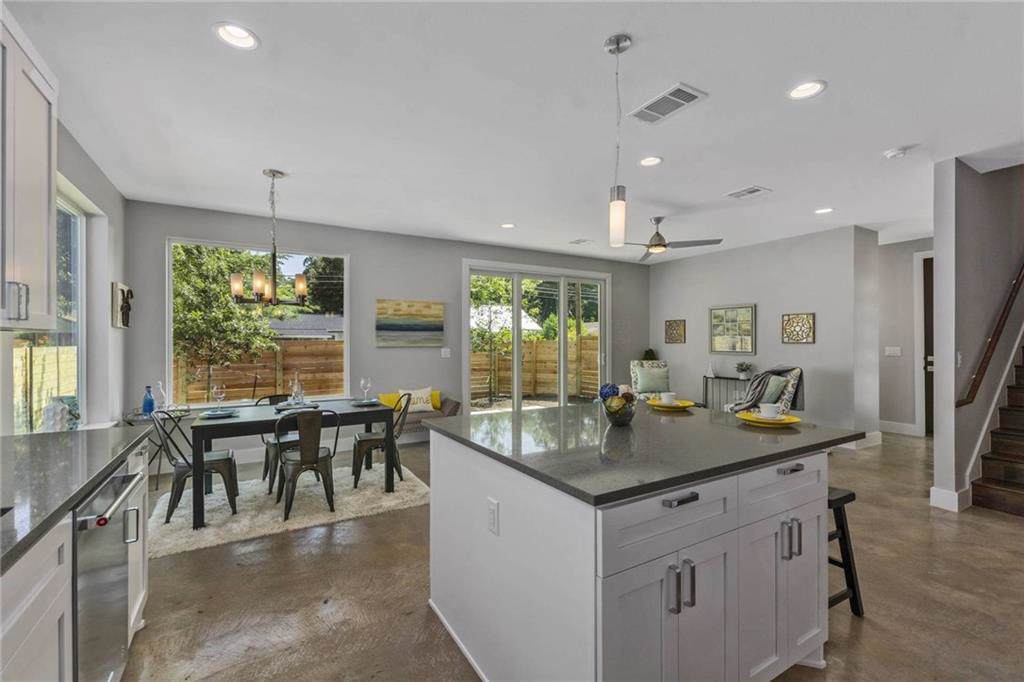 3016 Prado St - Photo 1