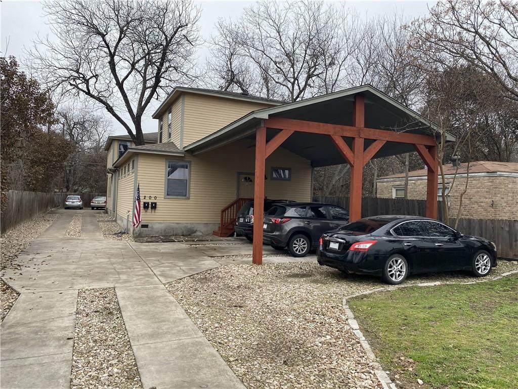 200 North Loop Blvd - Photo 1