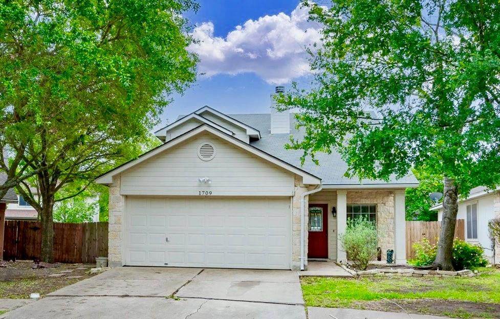 1709 Royal Ascot Dr - Photo 1