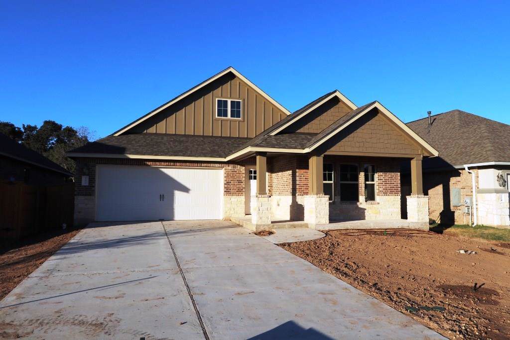 200 Wooden Lodge Dr - Photo 1