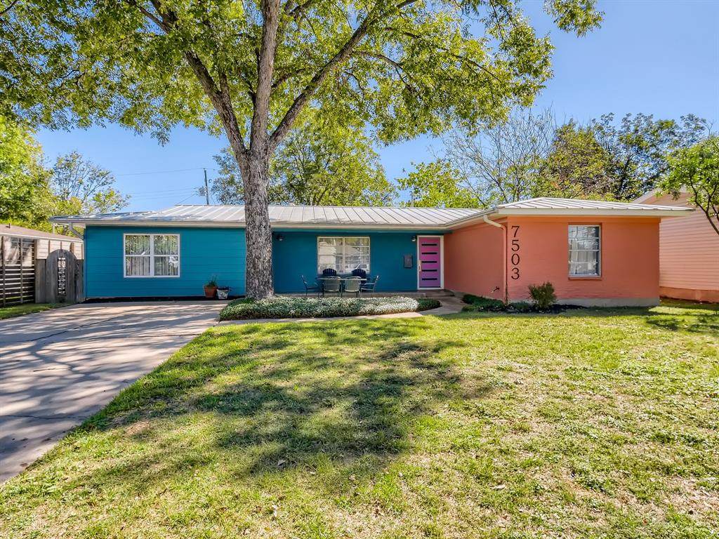 7503 Saint Cecelia St - Photo 1