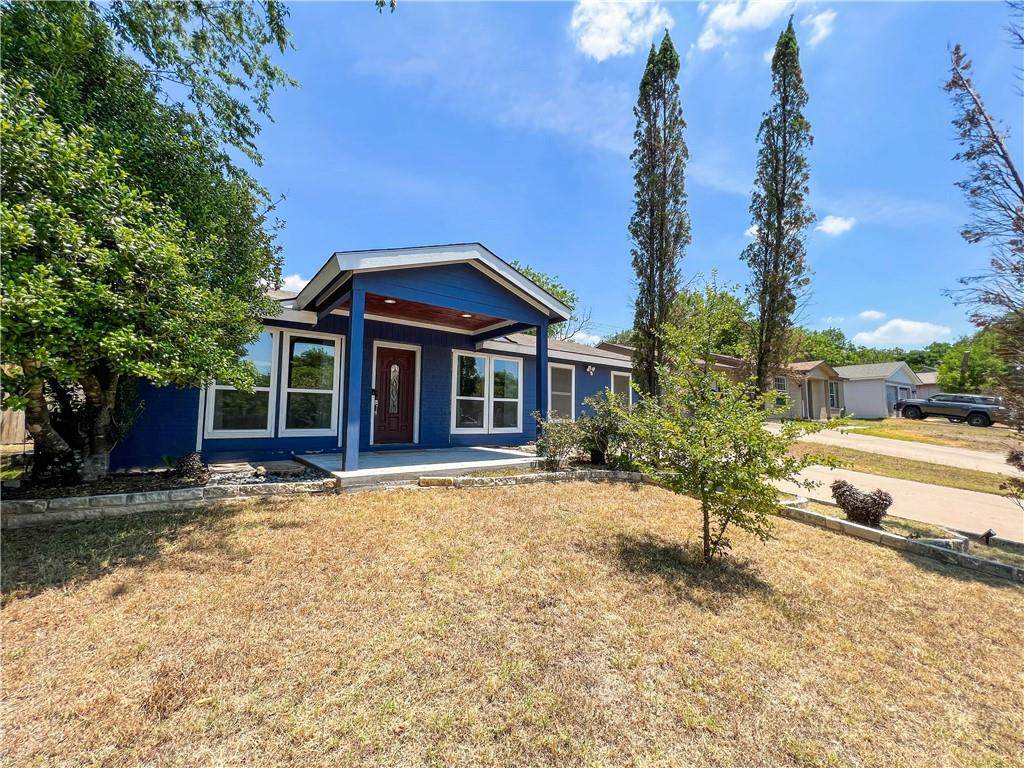 8403 Romney Rd - Photo 1