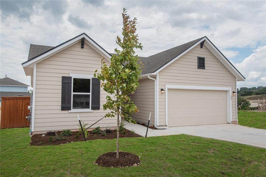 121 Broken Oak Dr - Photo 1