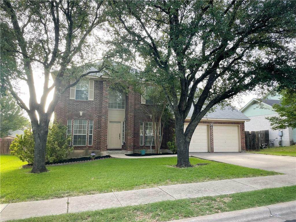 1702 Hillcrest Dr - Photo 1