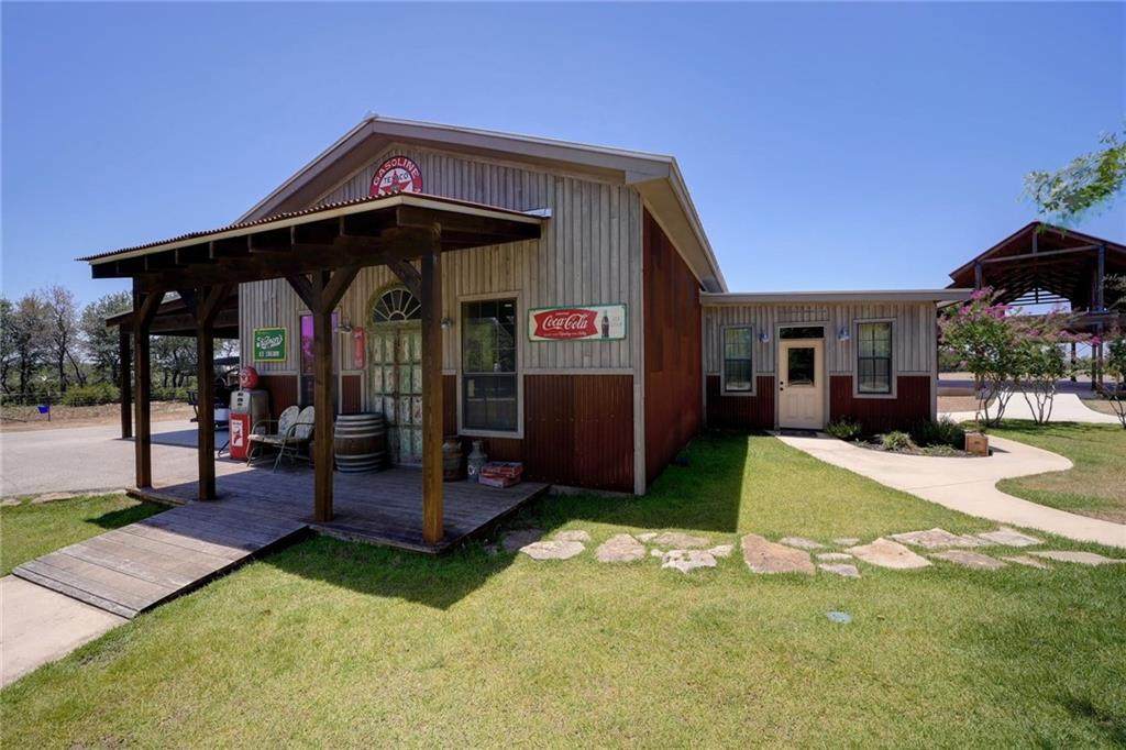 13633 Fm 2325 - Photo 1