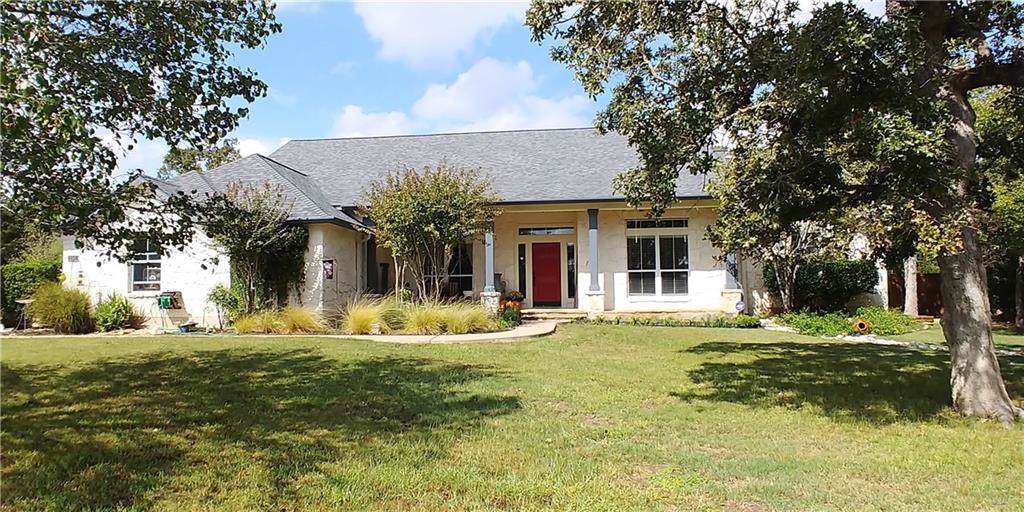 131 Colony Ct - Photo 1